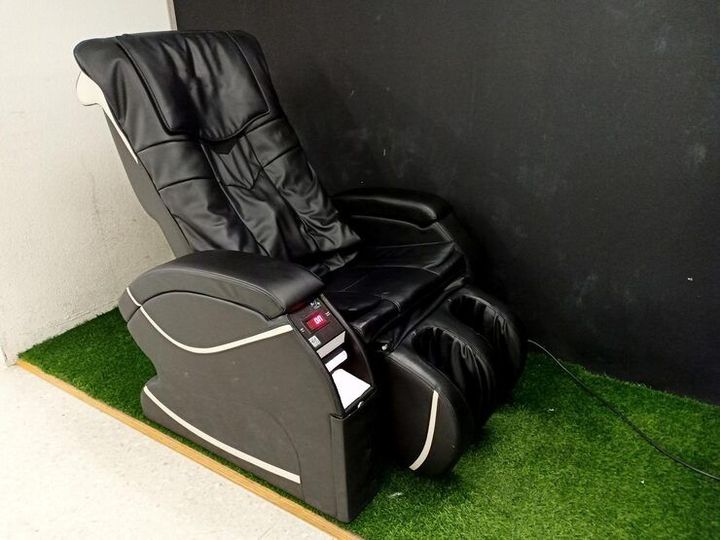 Discover Massage Chairs: Tips, Usage Advice, and Relaxation Insights