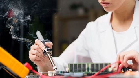 Wave Soldering Machines Overview: Types, Uses, Applications & Insights