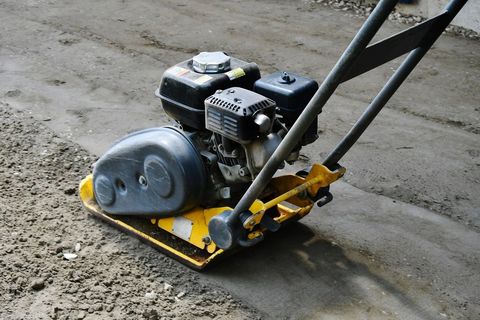 Plate Compactor Overview: Key Features, Uses, and Practical Applications
